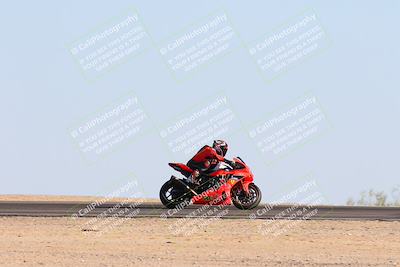 media/Nov-17-2024-CVMA (Sun) [[1fec520723]]/Race 11-Amateur Supersport Open/